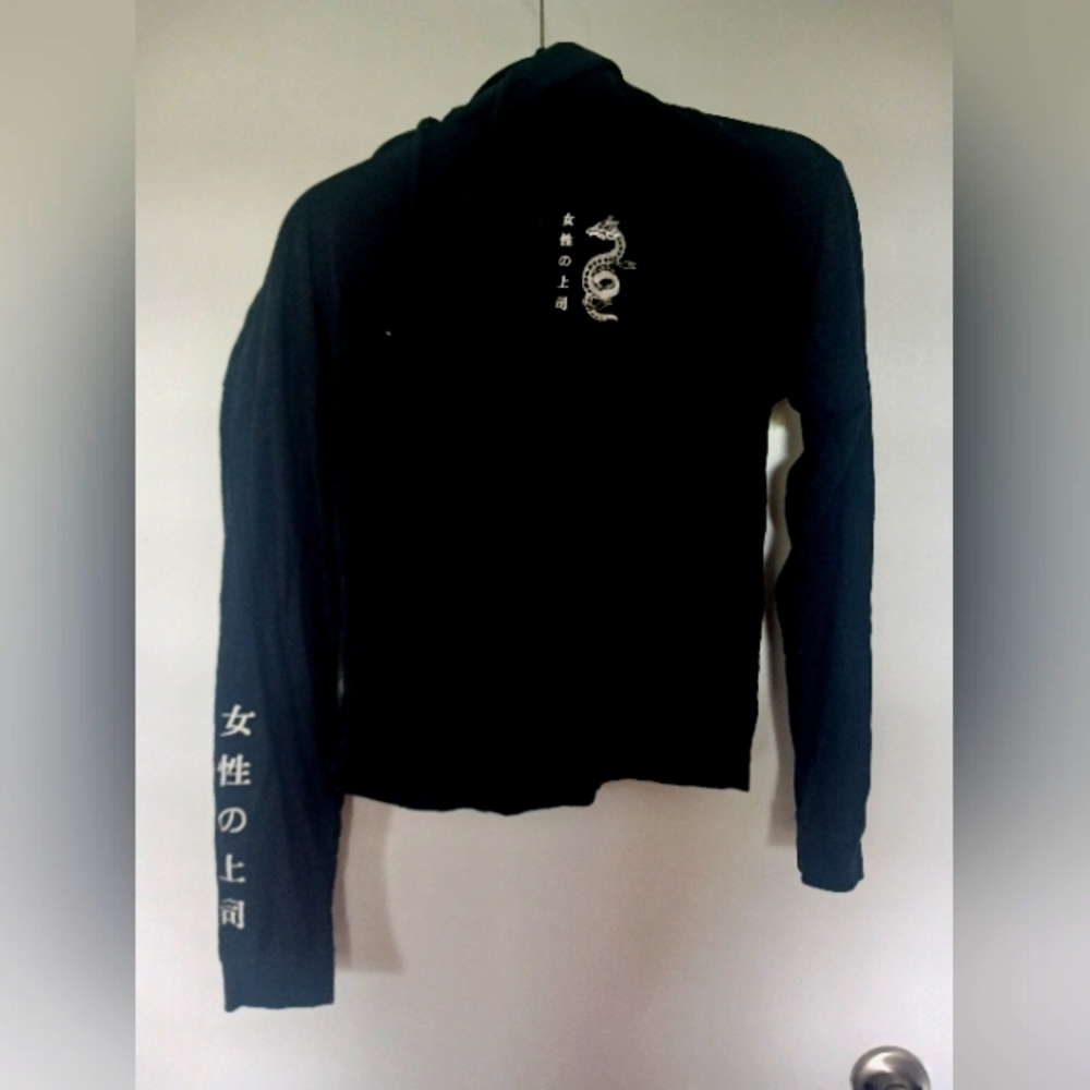 Long sleeve black shirt